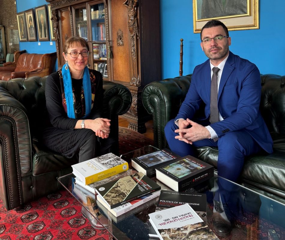 DR. SC. MUAMER DŽANANOVIĆ POSJETIO BOŠNJAČKI INSTITUT – FONDACIJU ADILA ZULFIKARPAŠIĆA